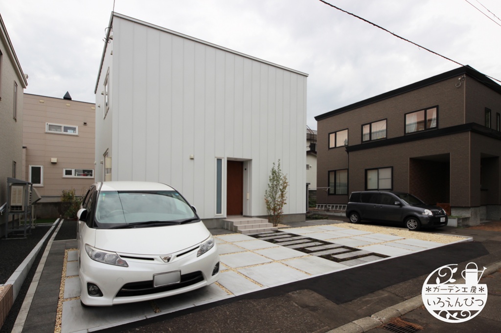 札幌　コンクリート　カースペース