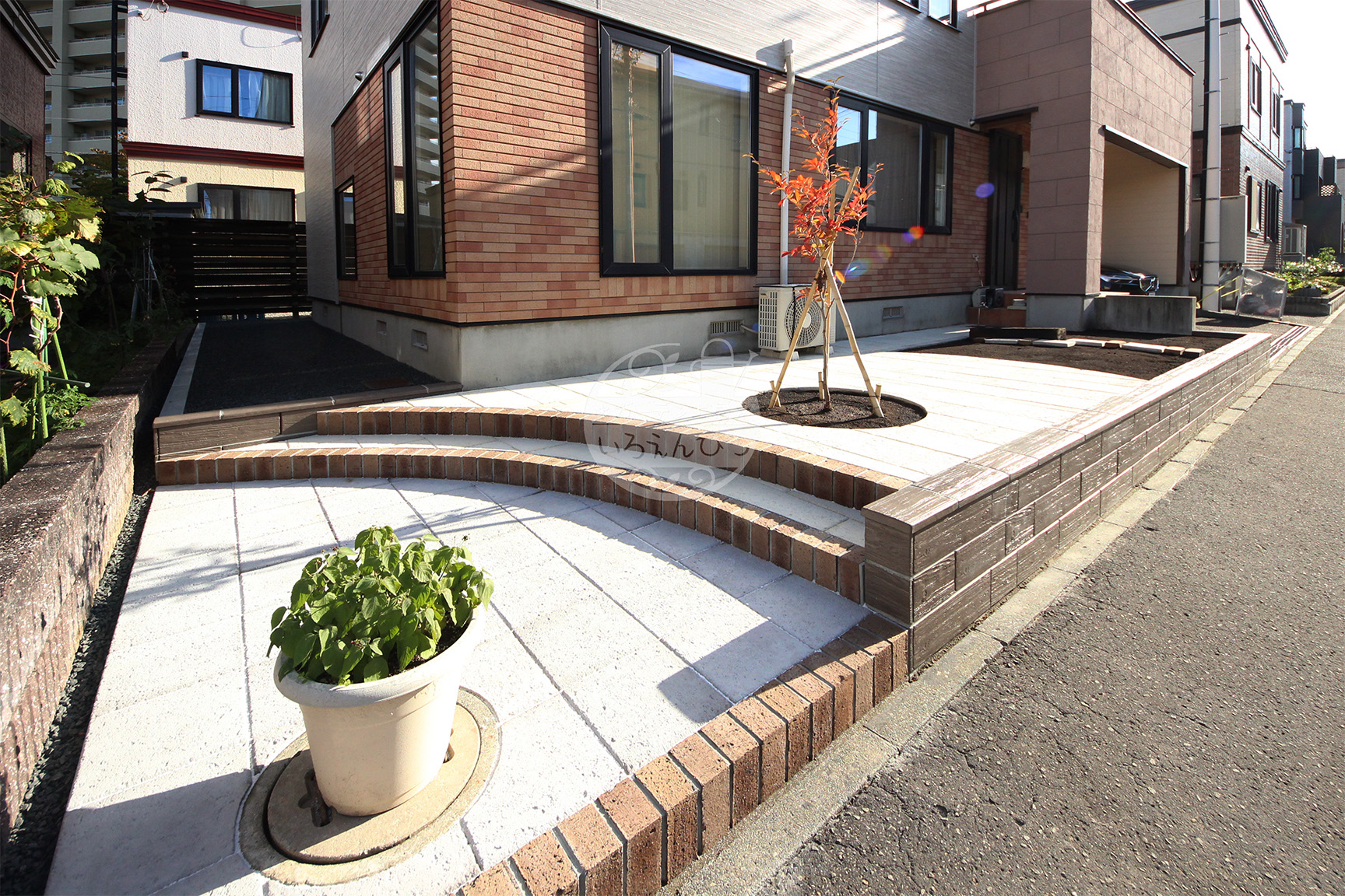 札幌市北区｜デザインペイバーで素敵にリガーデン