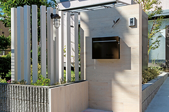 セラウッディー