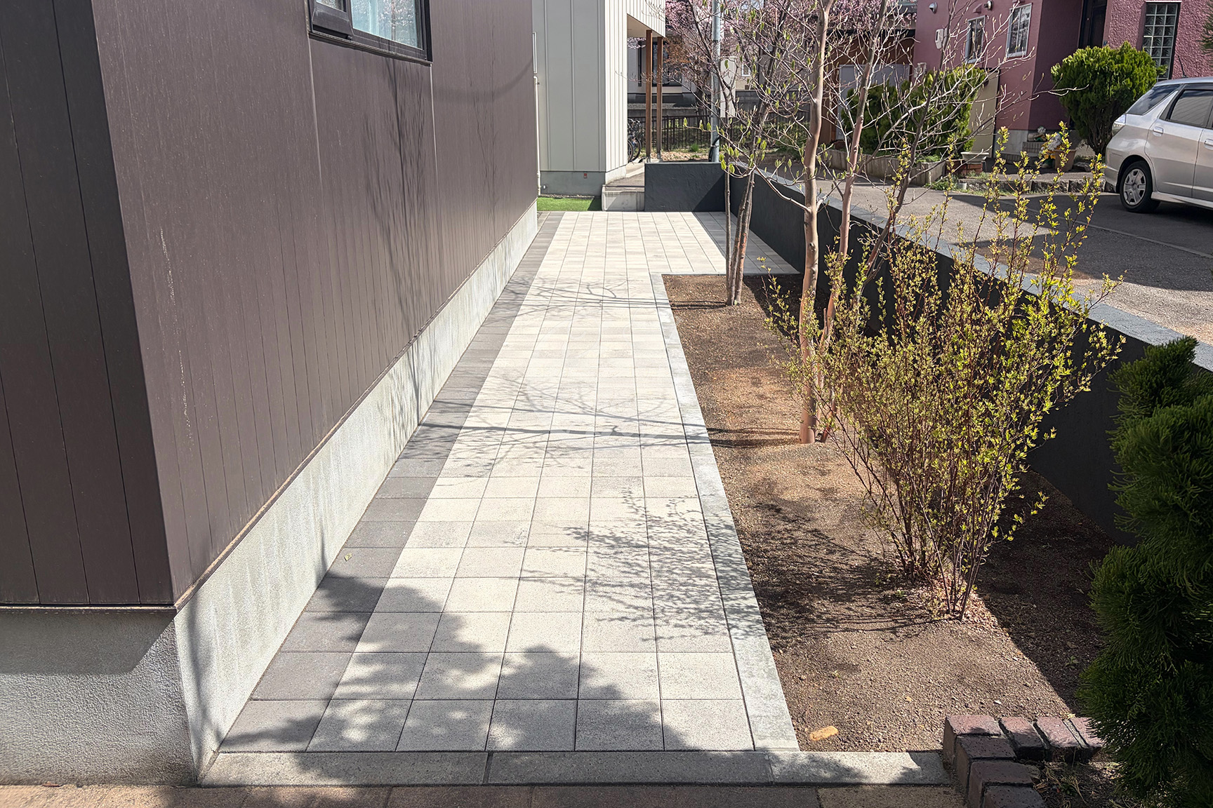 お庭のスポットアップデート　インターロッキング